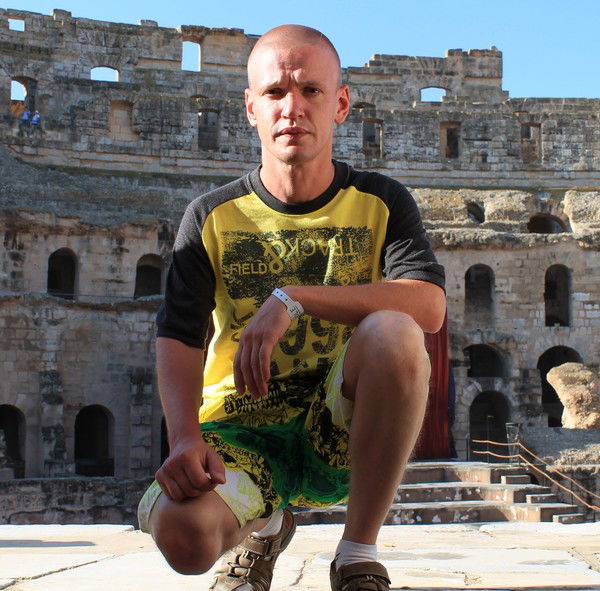 Александр Русаков