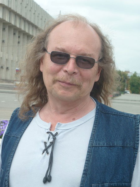 Михаил Дешин