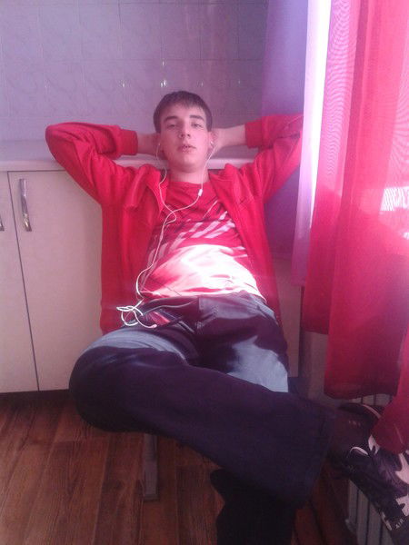 Денис Синельников