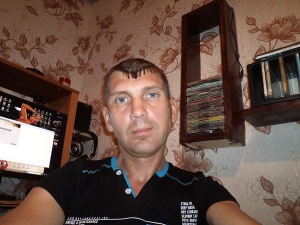 Валерий Гулянов