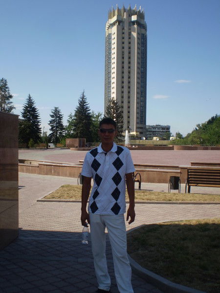 Есенжан Гумаров