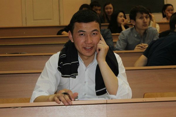 Бекжан Амирханов