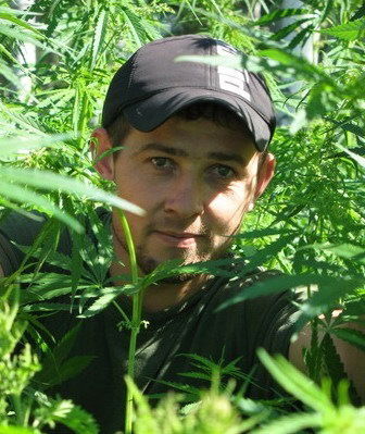 Руслан Велиляев