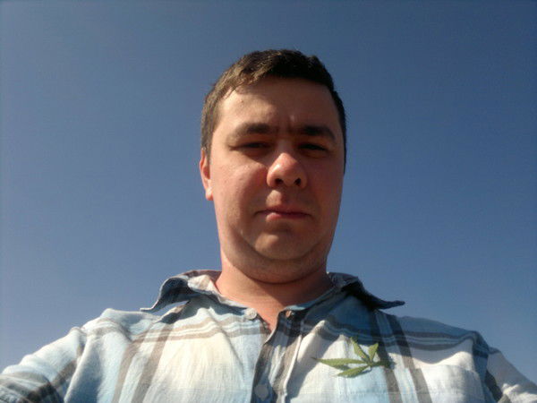 Андрей Капралов