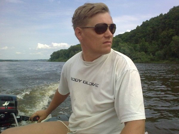 Илья Пчелин