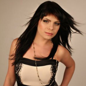 Алина Скидан