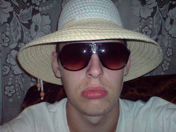 Александр Лухменев