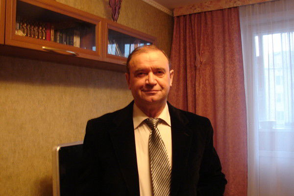 Матвеев Леонид