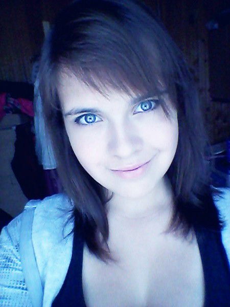 Наташа Меняева