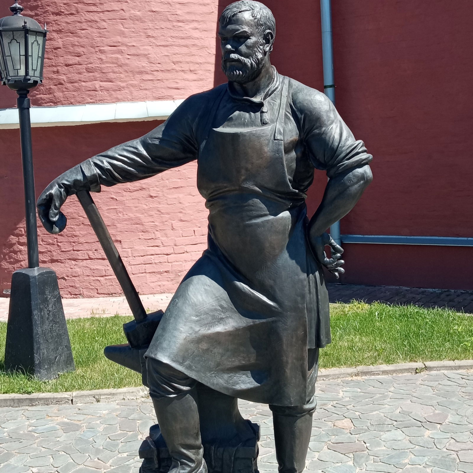 Андрей Суконцев