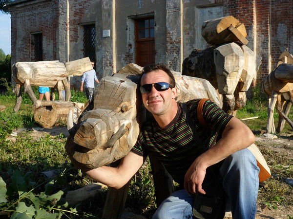 Неизвестно Неизвестно