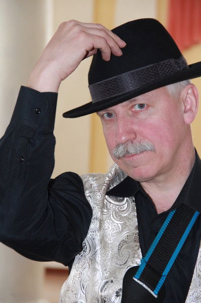 Александр Салиенко