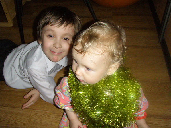 Антон Захаров