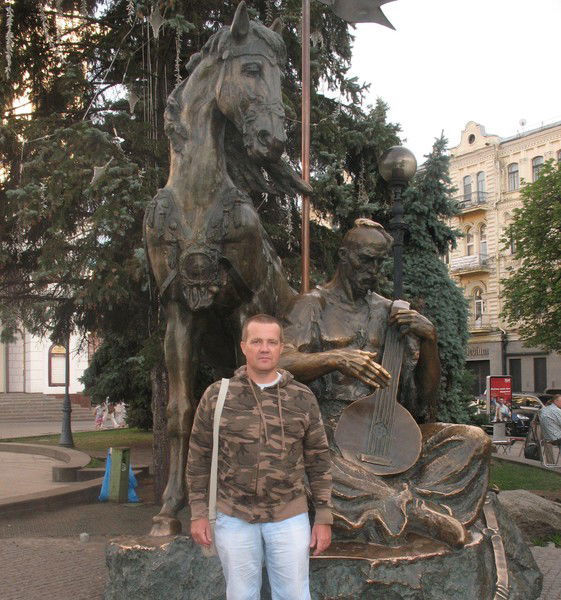 Владимир Акулов