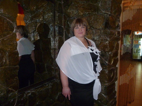 Елена Золотарева