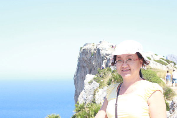 Элеонора Цой