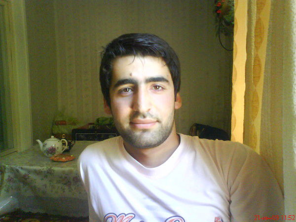 Родной Давлатов