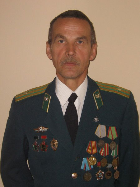 Анатолий Останин