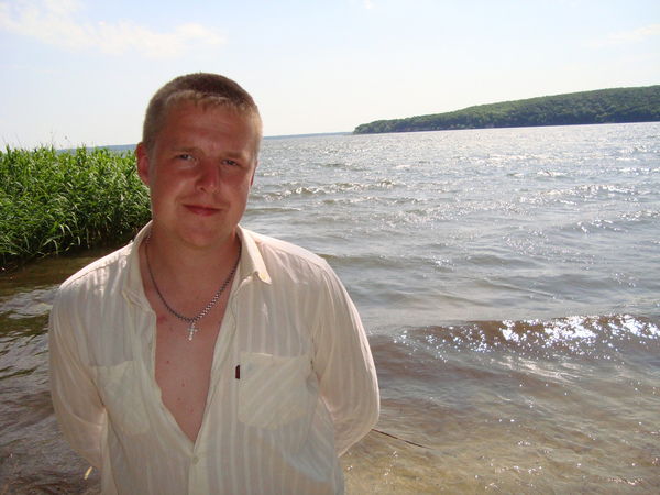 Антон Моисеев