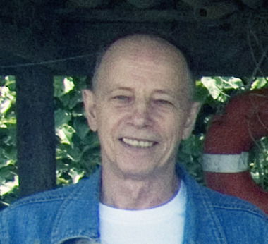 Юрий Лихацкий