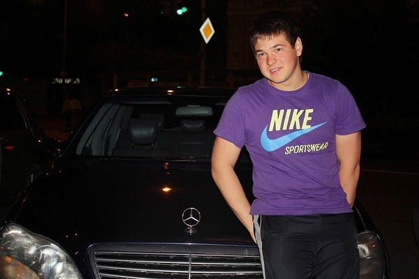 Саня Минаков