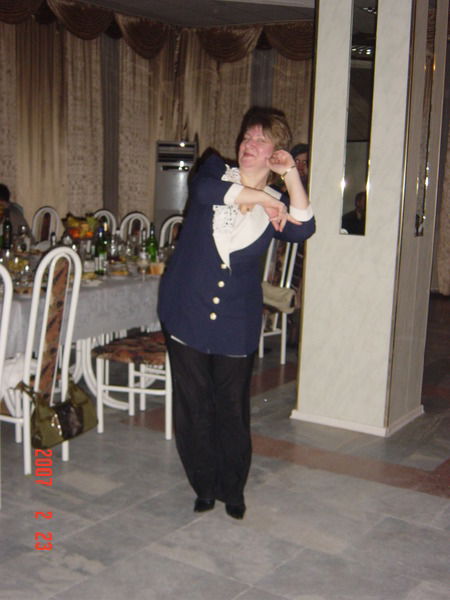 Елена Любимова