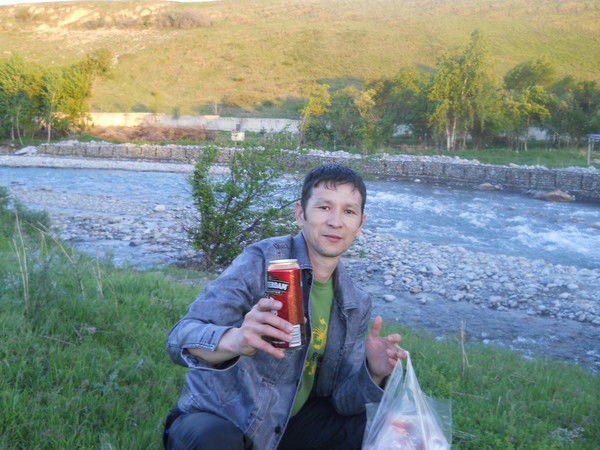 Аскар Акишбаев