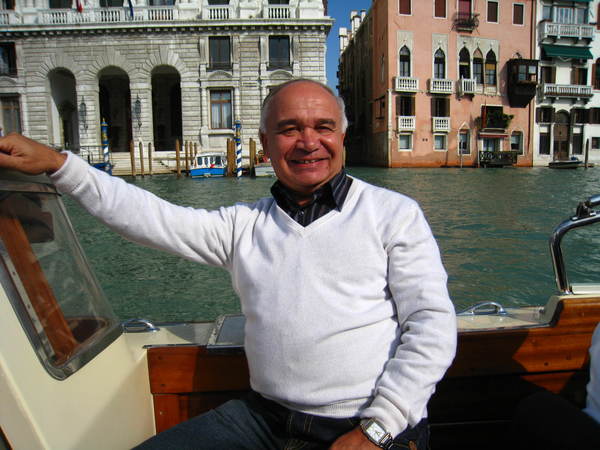 Игорь Ефимович Патлажан