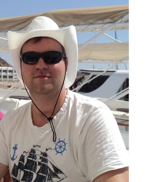 Андрей Иванов