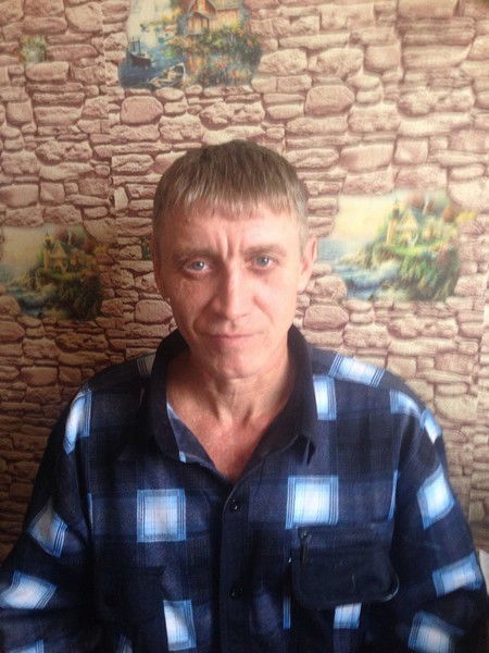 Владимир Ненадовец