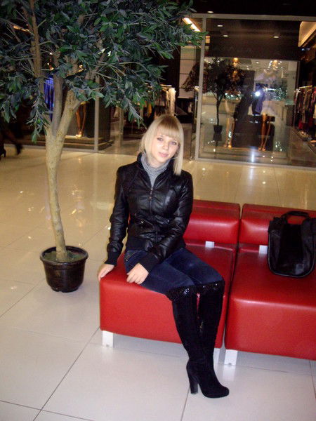 Алёна Аникина