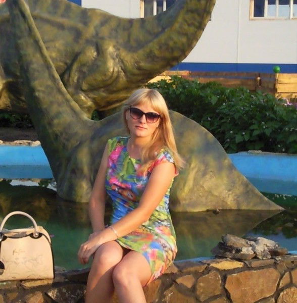 Оленька Гнатюк