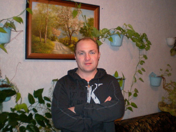 Антон Кулаков