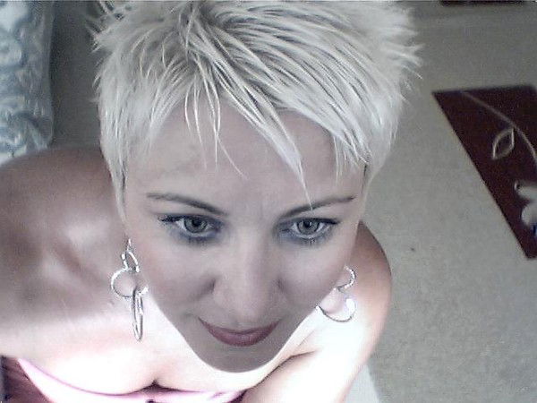 Эллада Хасириду