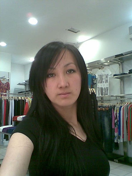 Нигара Розахунова