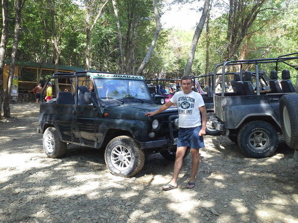 Гена Степанов