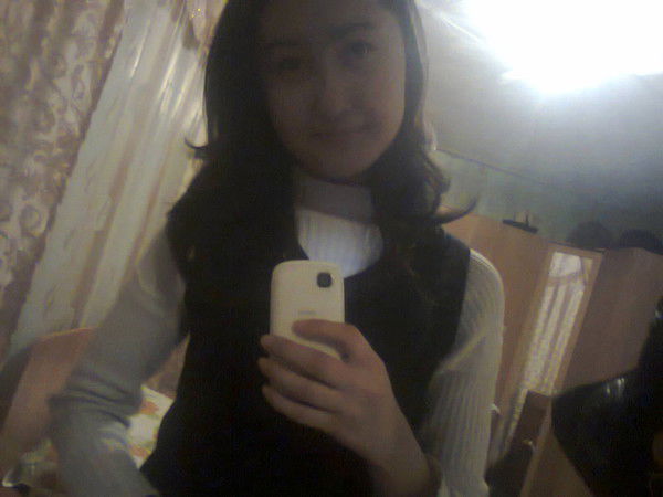 Dinok)) Dosymbekova))