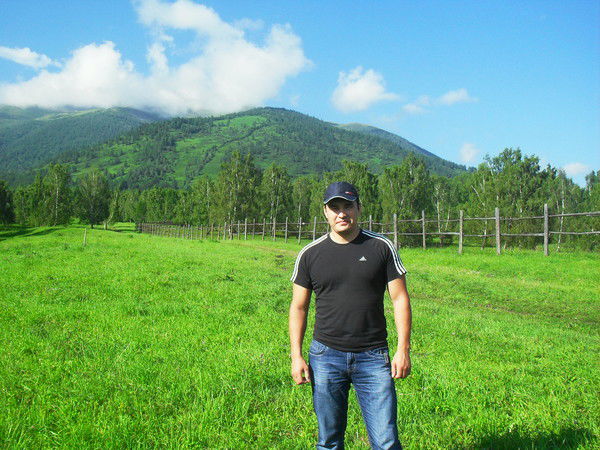 Бахытжан Асылбеков