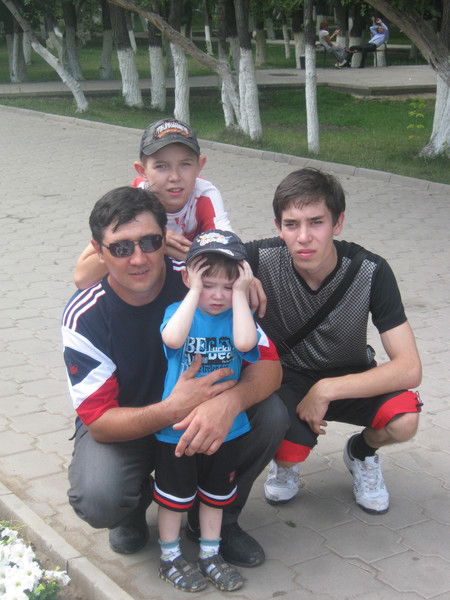 Женя Тумасов