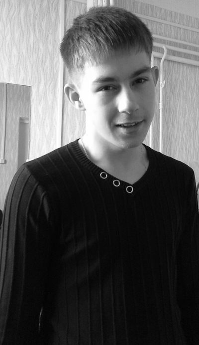 Роман Медведев