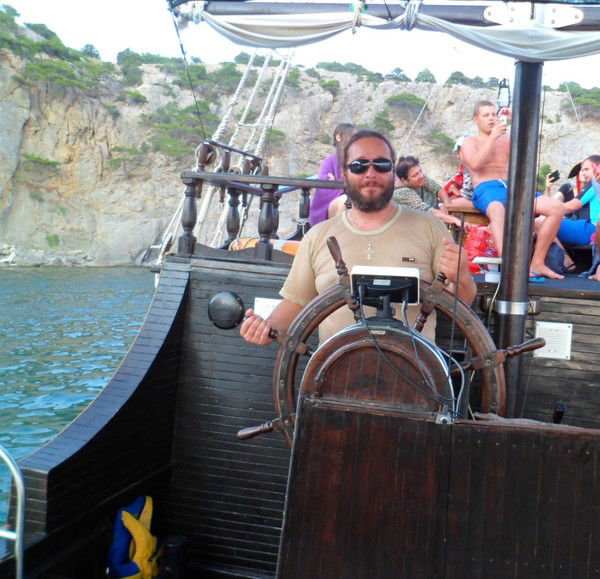 Роман Иванов