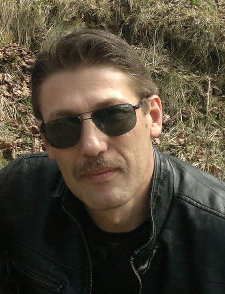 Николай Петренко