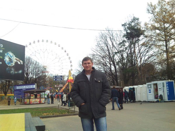 Игорь Школьников