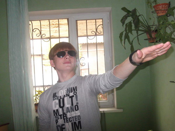 Роман Богдан