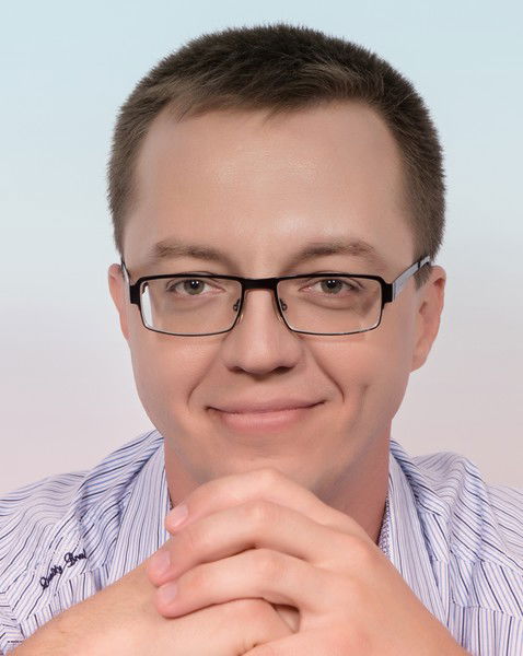 Антон Губарь