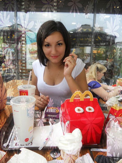 Танюша Калашникова