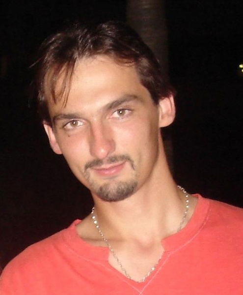 Максим Иванов