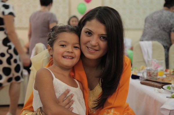 Тося Зайнауденова