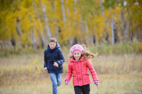 Яна Захарова