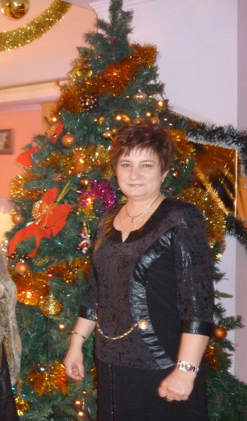 Елена Семенова